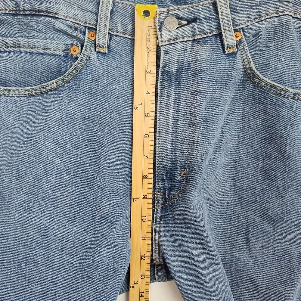 Levi's Straight Leg Jeans Men's Size 36x29 Medium Wash Blue‎